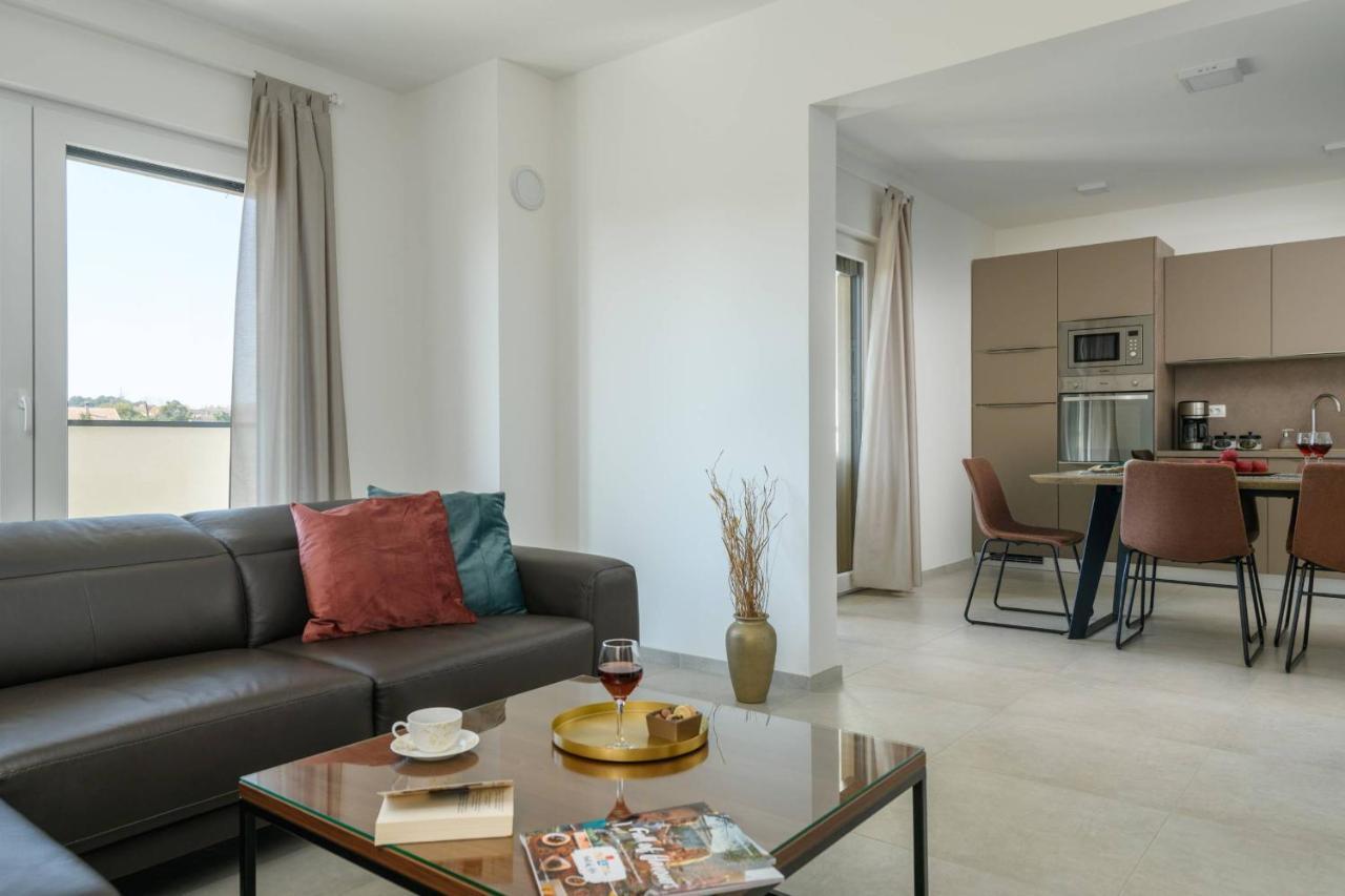 Villa Dora Pula Extérieur photo